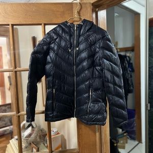 Calvin Klein packable lightweight premium down puffer jacket